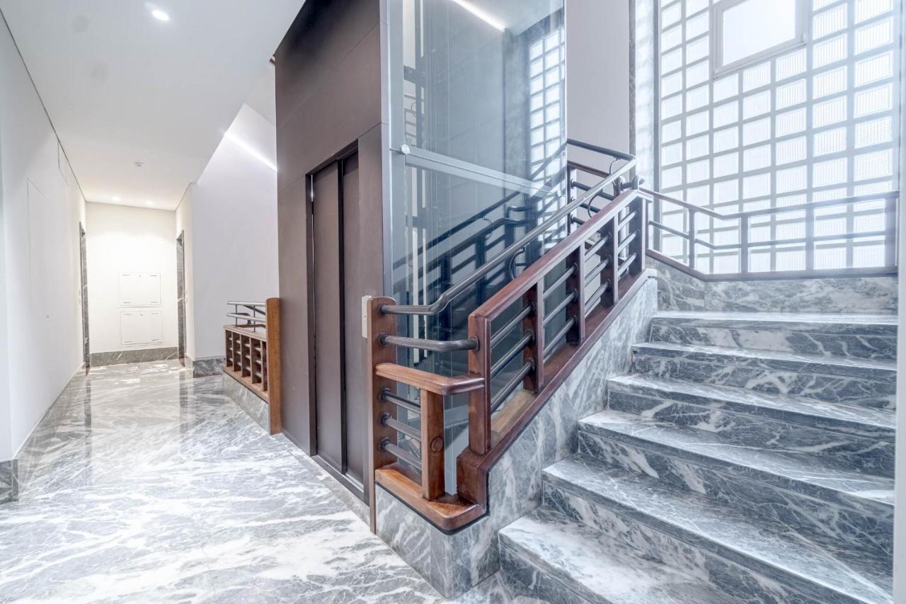 Turin Oasis Botanique Modern & Central Apartment Luaran gambar