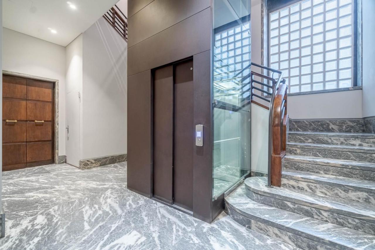 Turin Oasis Botanique Modern & Central Apartment Luaran gambar