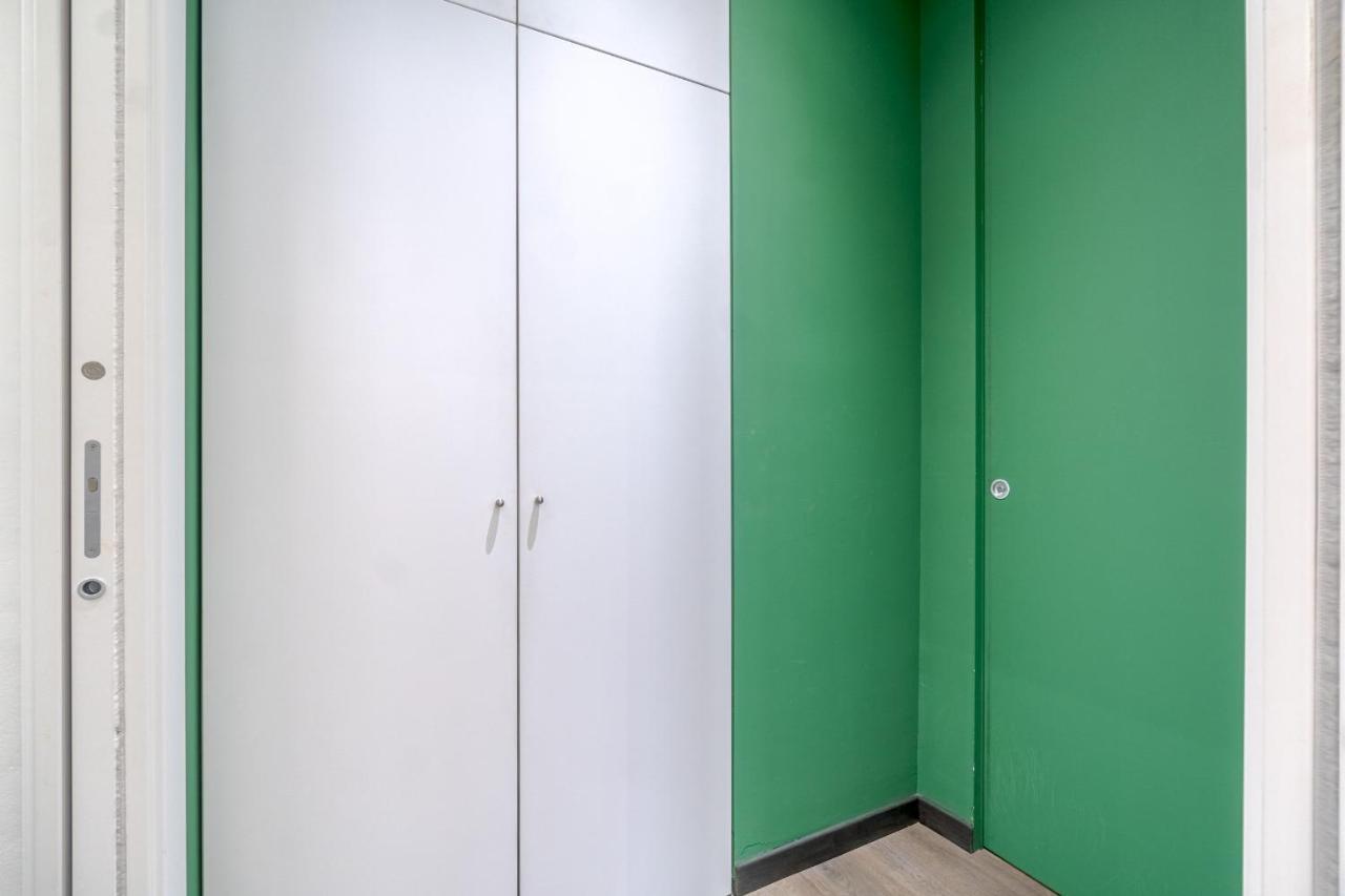 Turin Oasis Botanique Modern & Central Apartment Luaran gambar